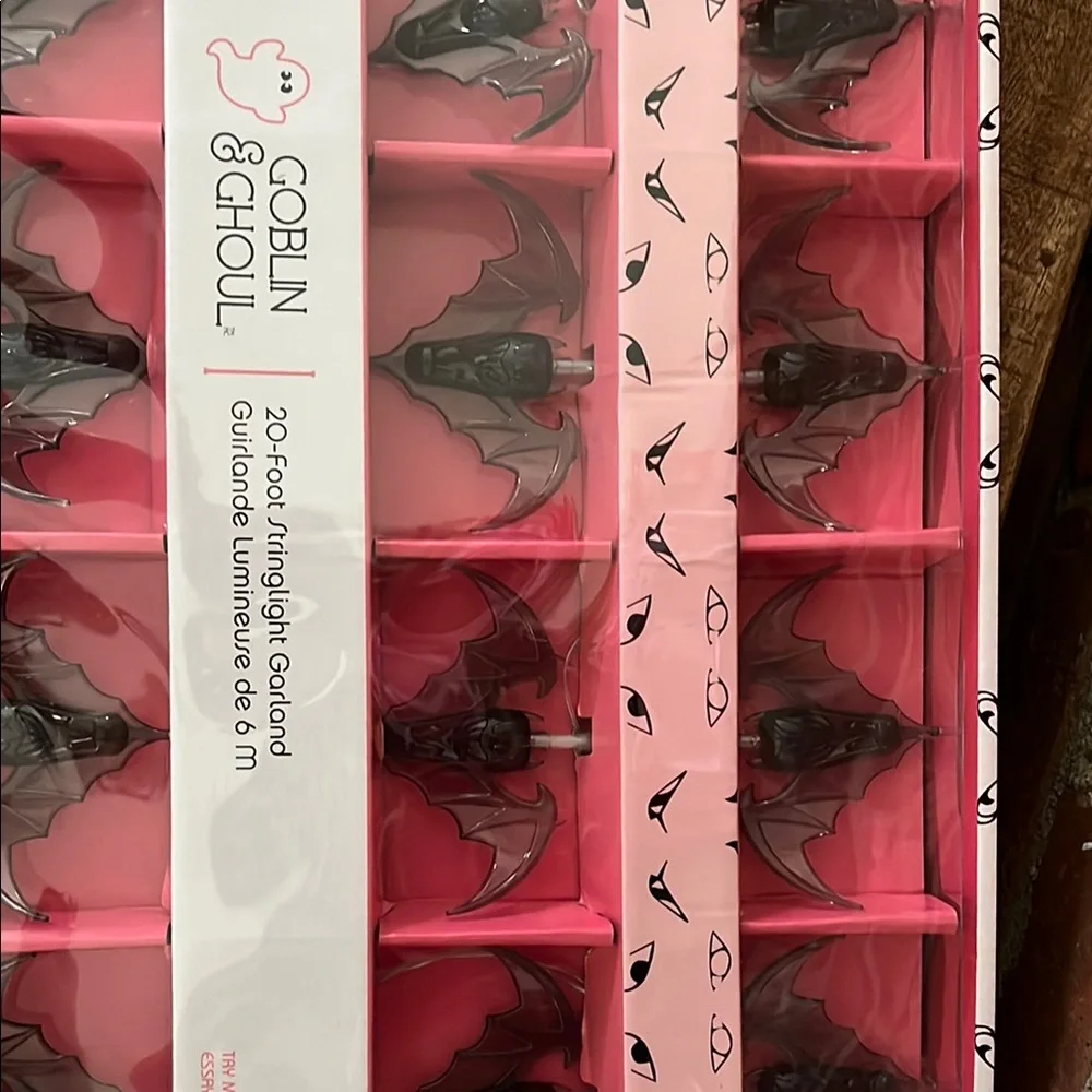 Bat string lights perfect for Halloween